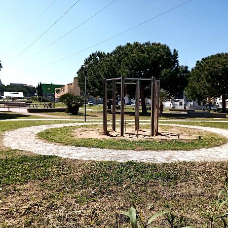 Casa Vacanze Tre Stelle Termoli Bagian luar foto