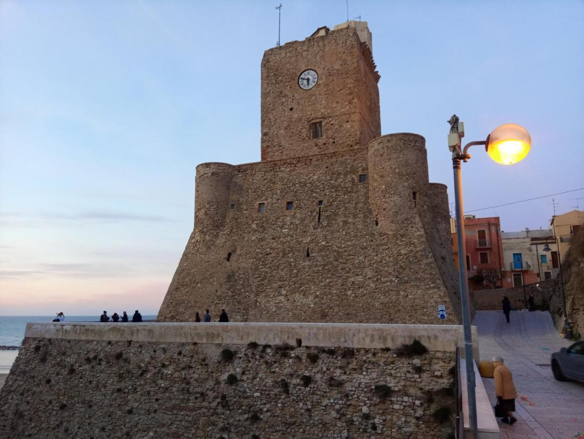 Casa Vacanze Tre Stelle Termoli Bagian luar foto