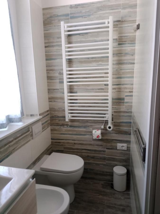 Casa Vacanze Tre Stelle Termoli Bagian luar foto